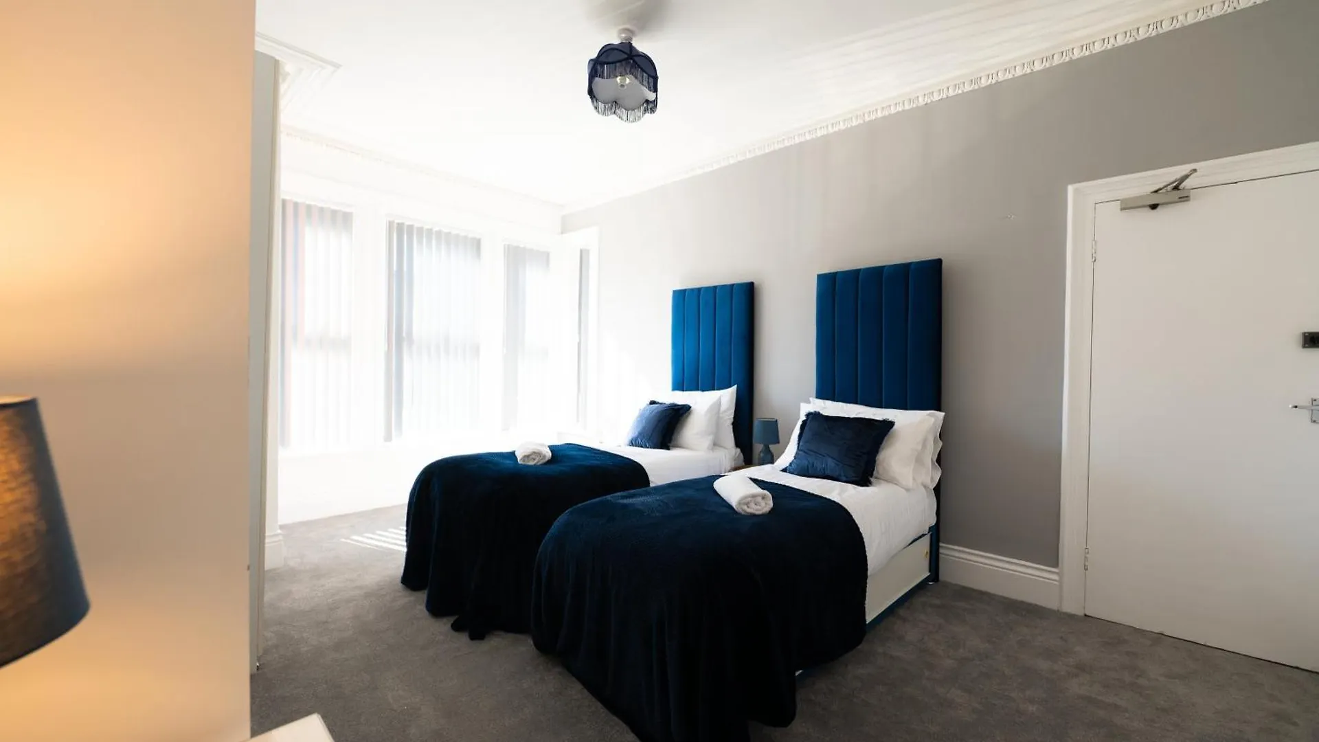 Willa Wingrove 5 Bdrm Large House Free Parking And Wifi Newcastle upon Tyne