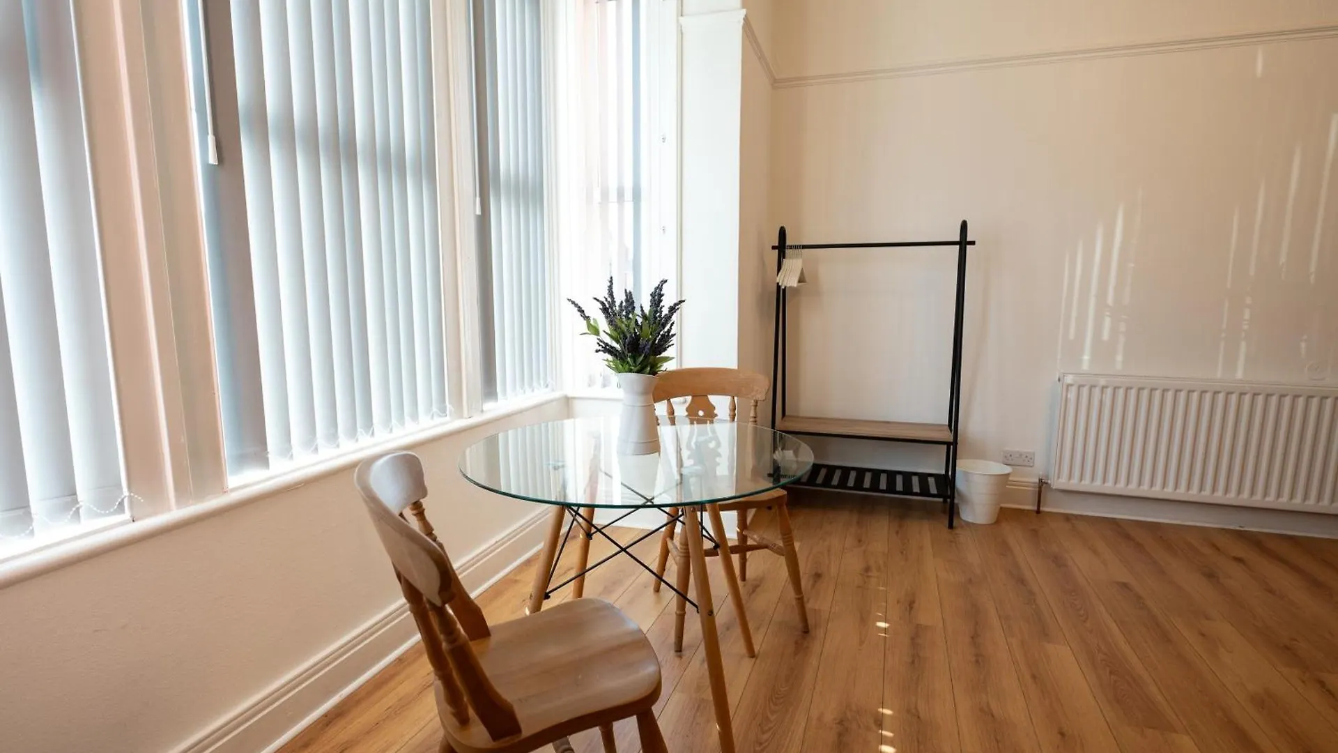 Willa Wingrove 5 Bdrm Large House Free Parking And Wifi Newcastle upon Tyne Dom wakacyjny